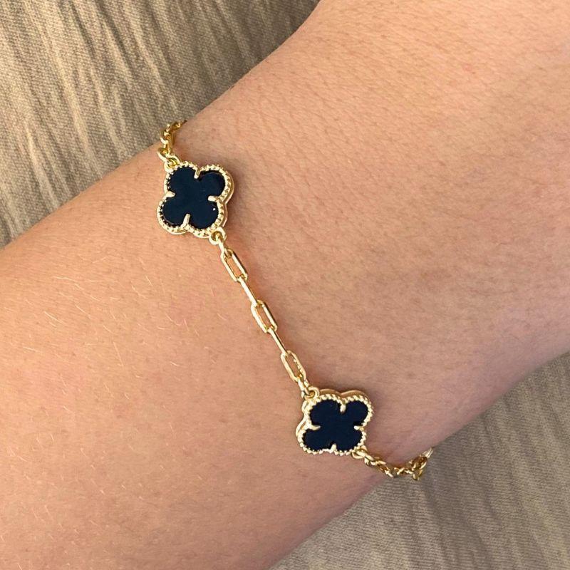 PULSEIRA 4 TREVOS PRETO ONIX RESINA